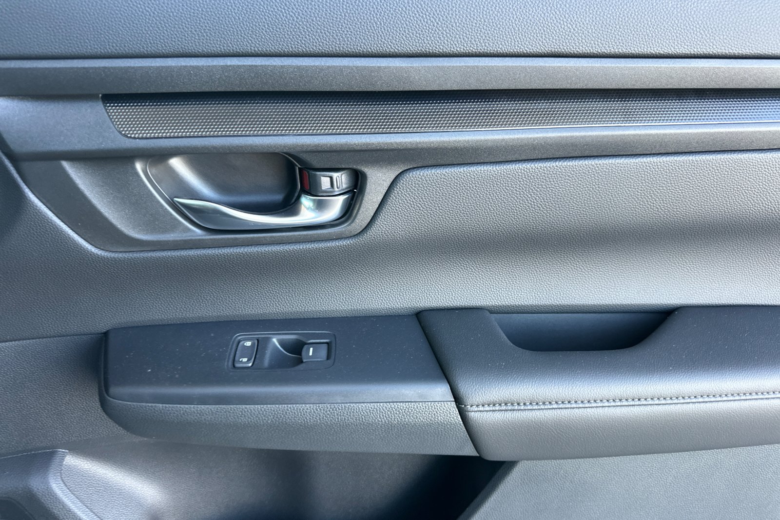 New 2026 Meteorite Gray Metallic Honda AWD EX image 18
