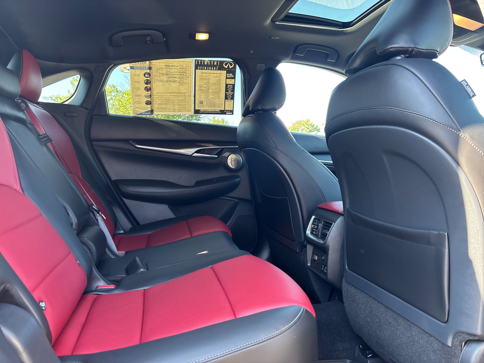 Used 2025 Black Obsidian INFINITI SENSORY image 38