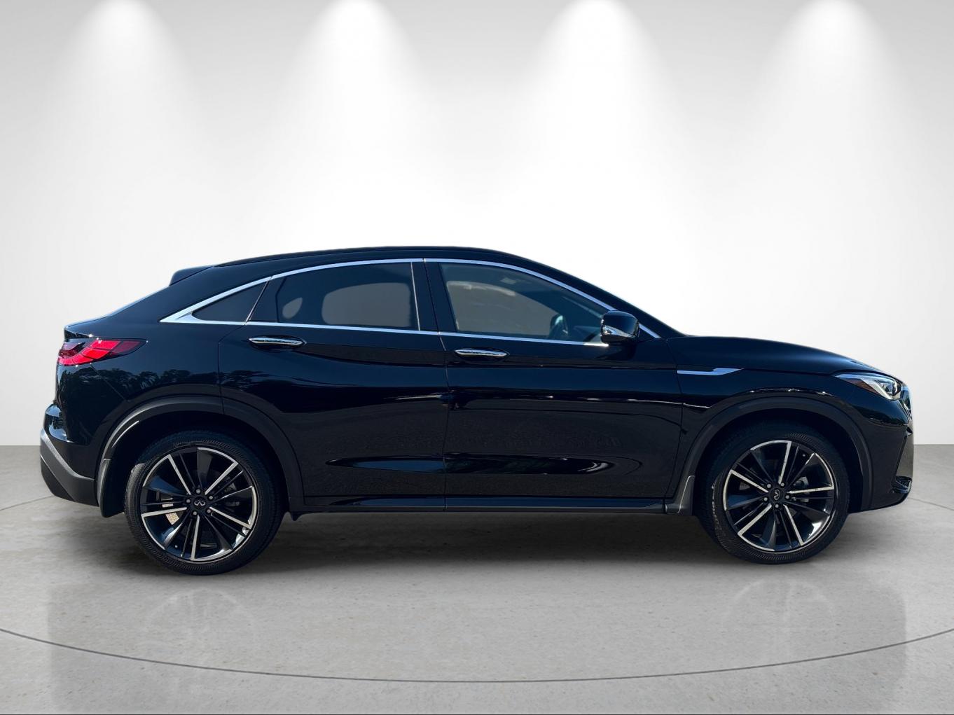 Used 2025 Black Obsidian INFINITI SENSORY image 6
