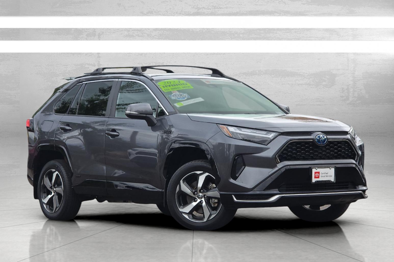 2024 Toyota RAV4 Prime SE