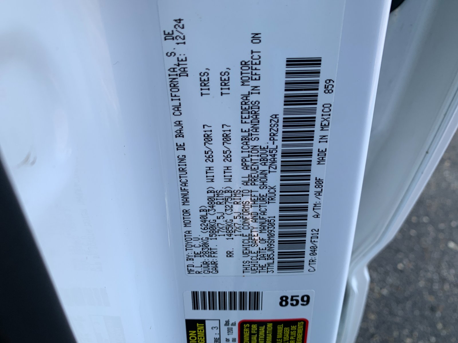 Used 2025 White Toyota TRD Off-Road image 33