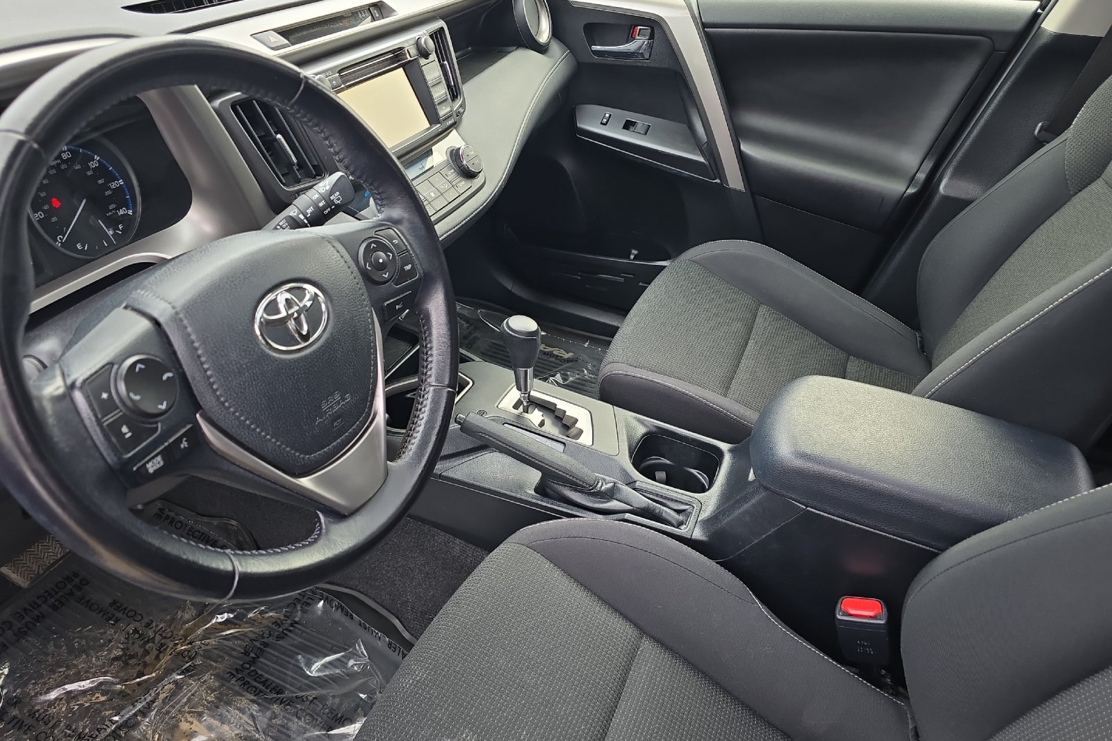 Used 2017 Blue Toyota XLE image 7