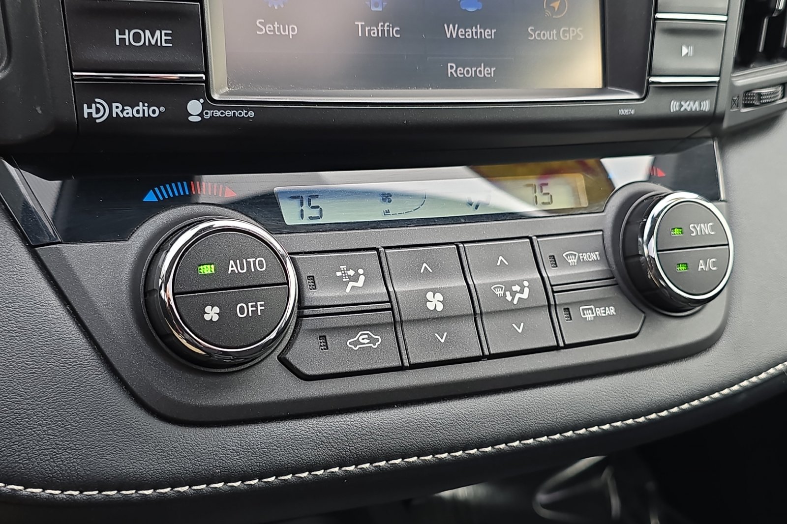 Used 2017 Blue Toyota XLE image 17