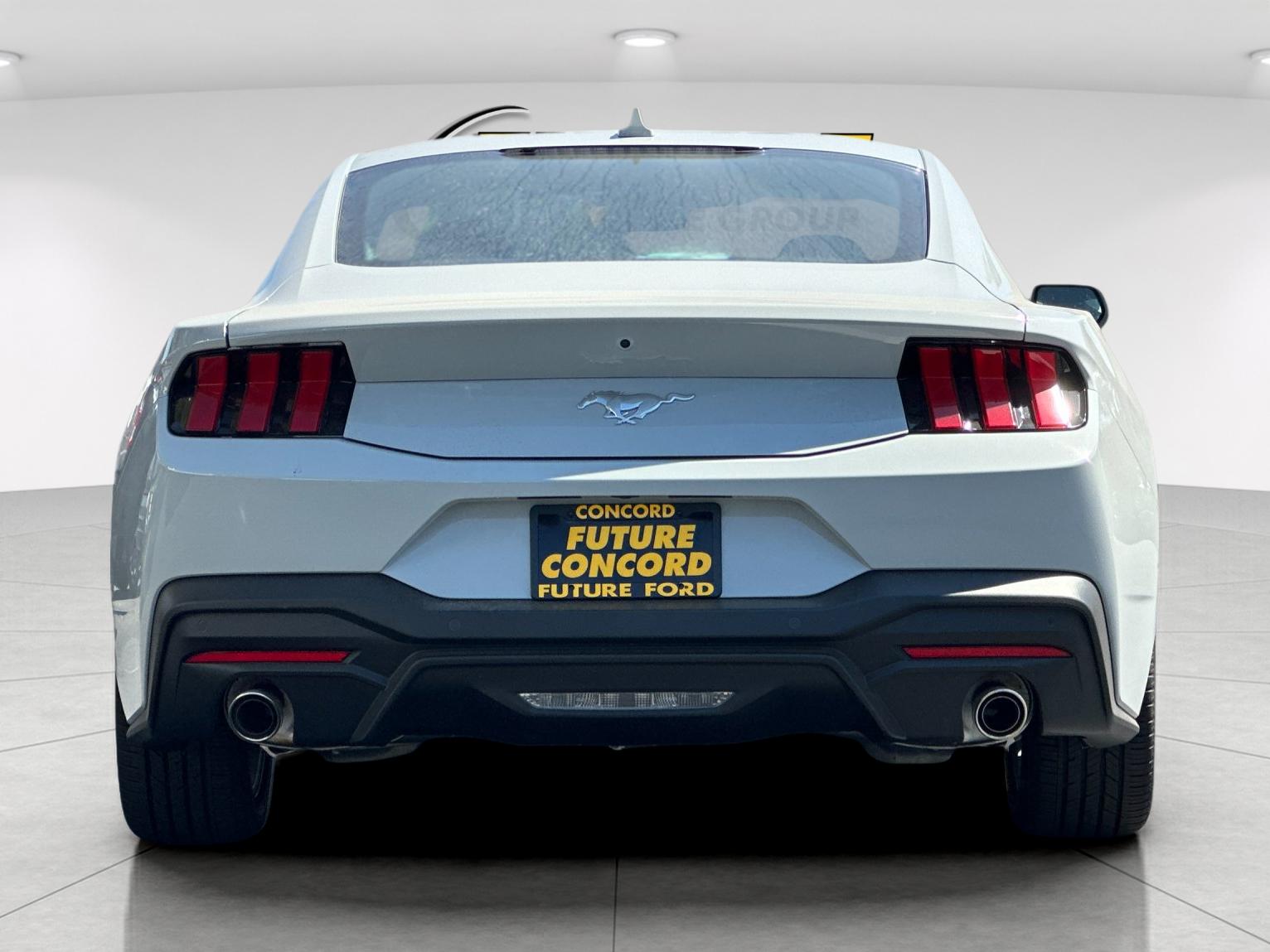 New 2026 Avalanche Gray Ford EcoBoost® Fastback image 4