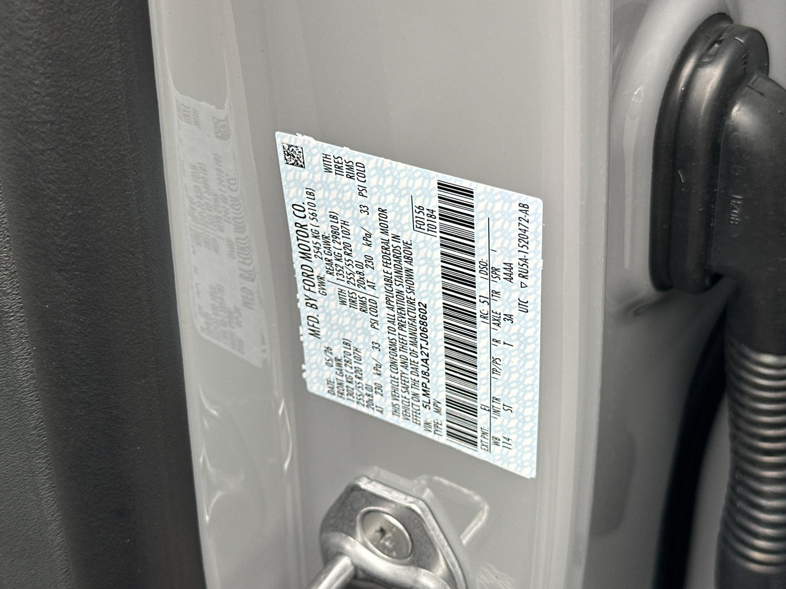 New 2026 Gray Matter Clearcoat Lincoln Premiere image 27