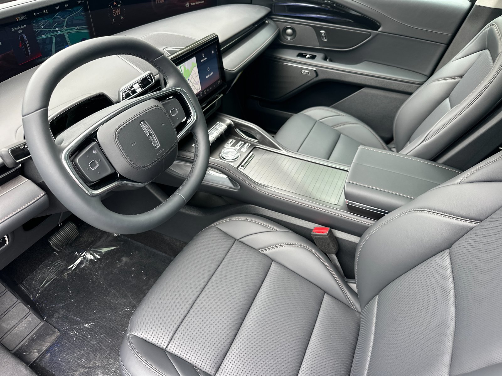 New 2026 Gray Matter Clearcoat Lincoln Premiere image 9
