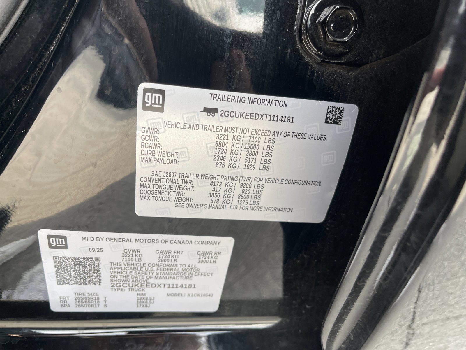 Used 2026 Black Chevrolet RST image 32