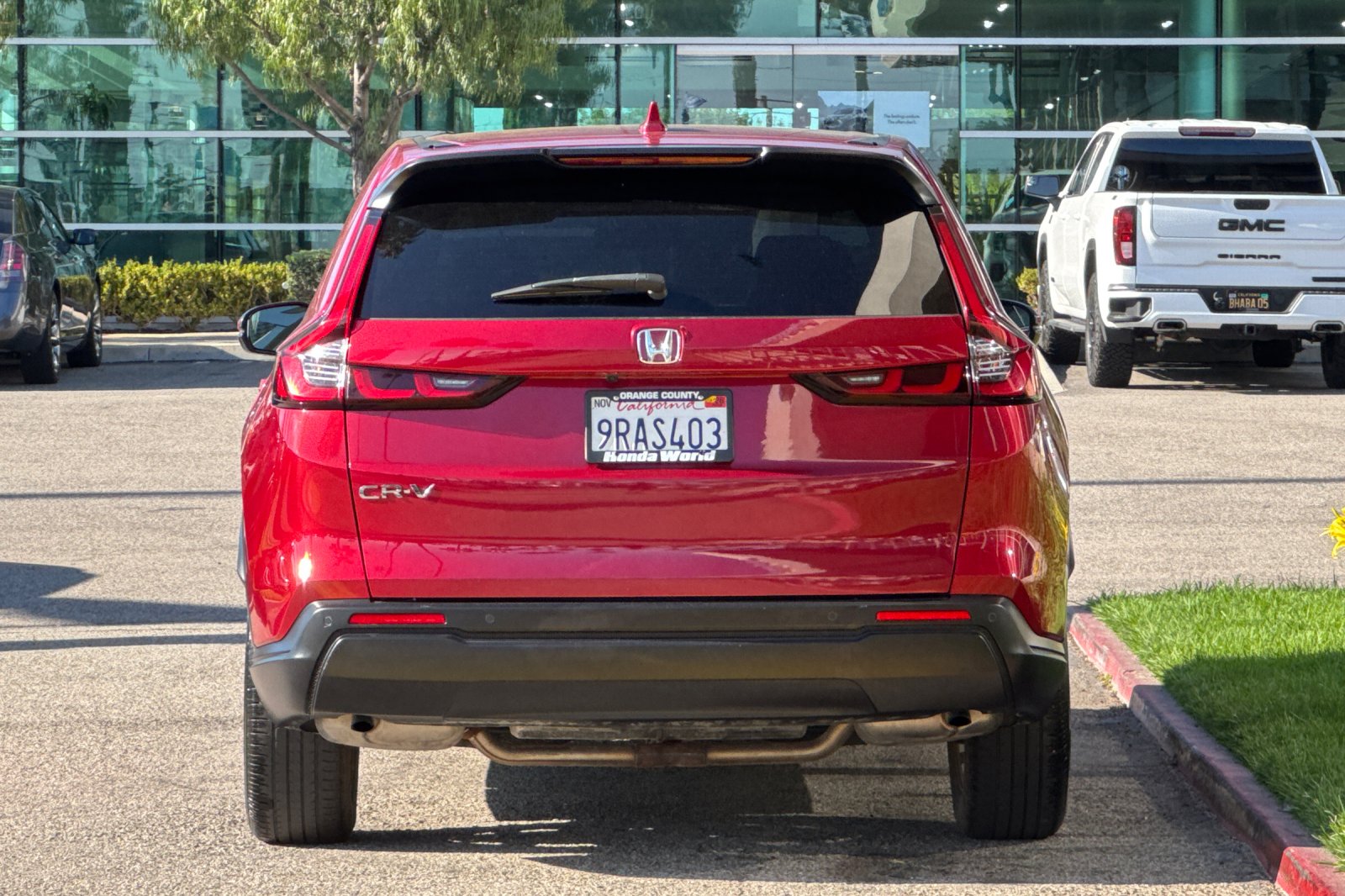 Certified Used 2025 Radiant Red Metallic Honda EX-L image 5