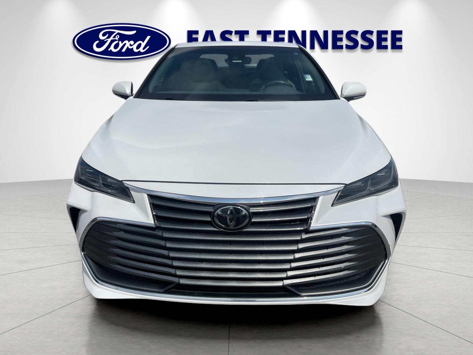 Used 2021 Beige Toyota Limited image 9