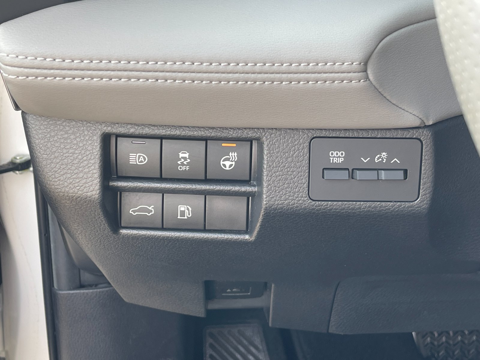 Used 2021 Beige Toyota Limited image 30