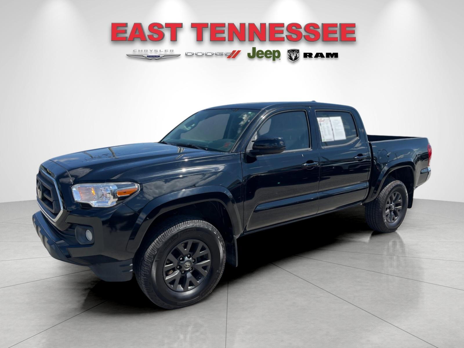 Used 2022 Black Toyota SR5 image 7
