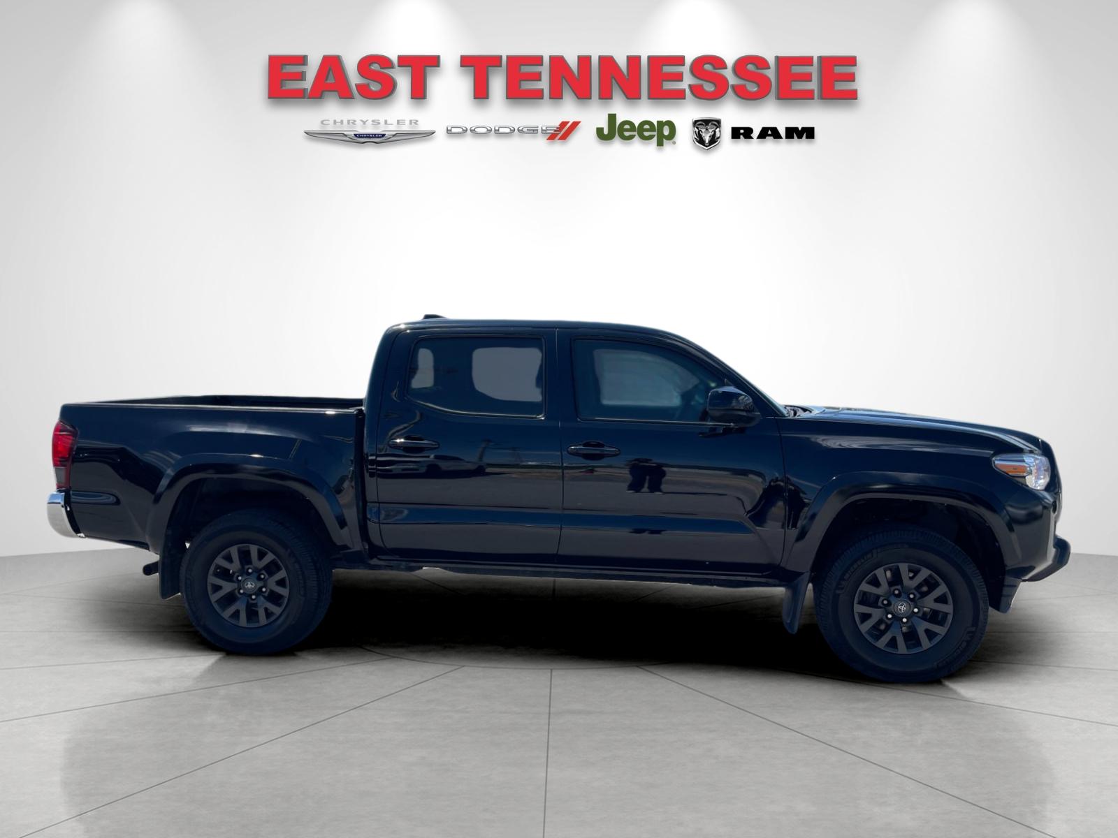 Used 2022 Black Toyota SR5 image 2
