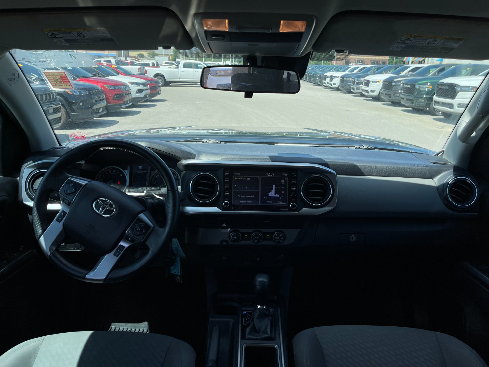 Used 2022 Black Toyota SR5 image 15
