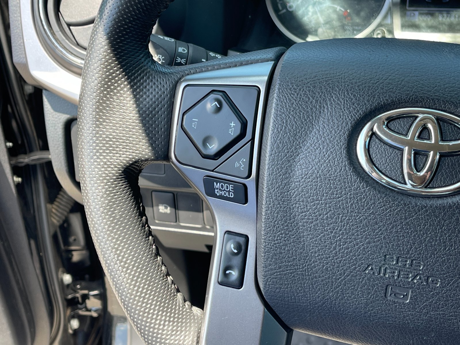 Used 2022 Black Toyota SR5 image 24