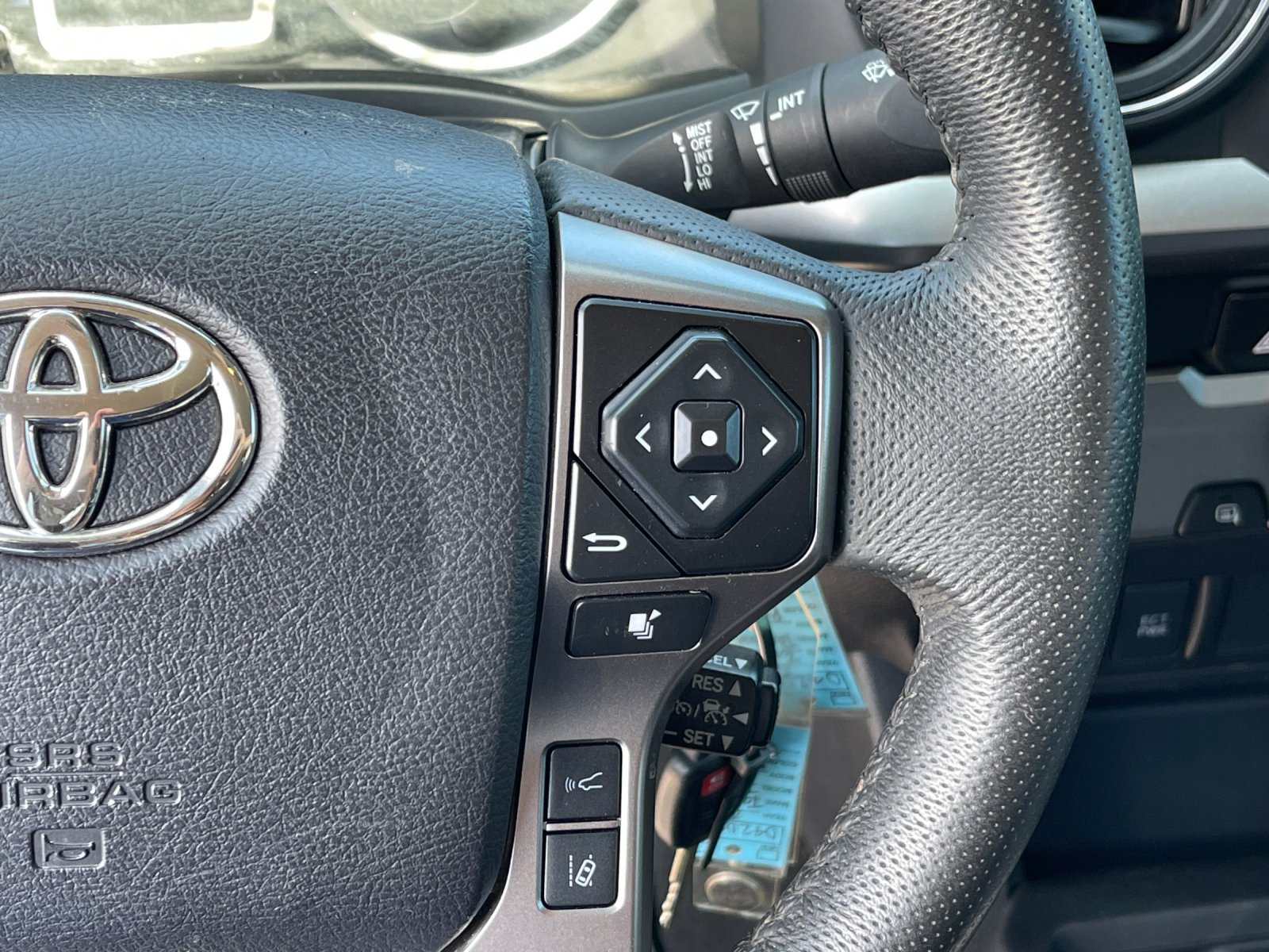 Used 2022 Black Toyota SR5 image 25