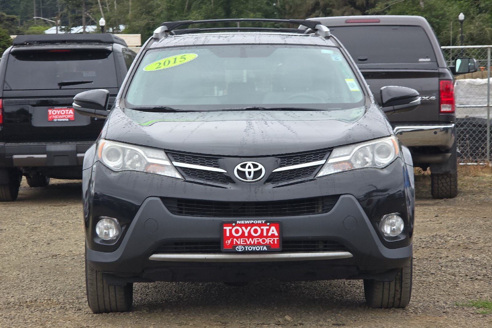 Used 2015 Black Toyota XLE image 6