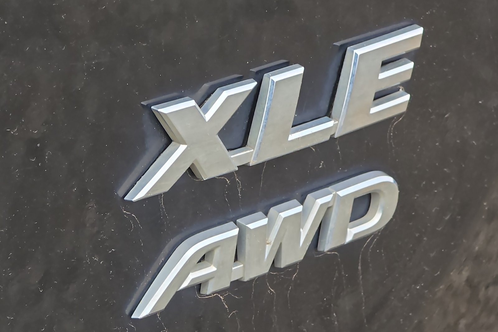 Used 2015 Black Toyota XLE image 21