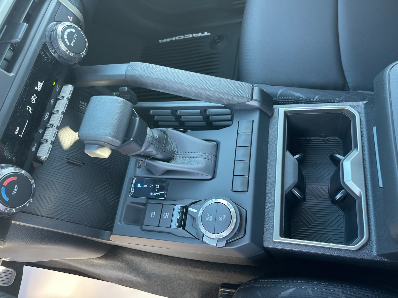 New 2026 Black Toyota SR5 image 23