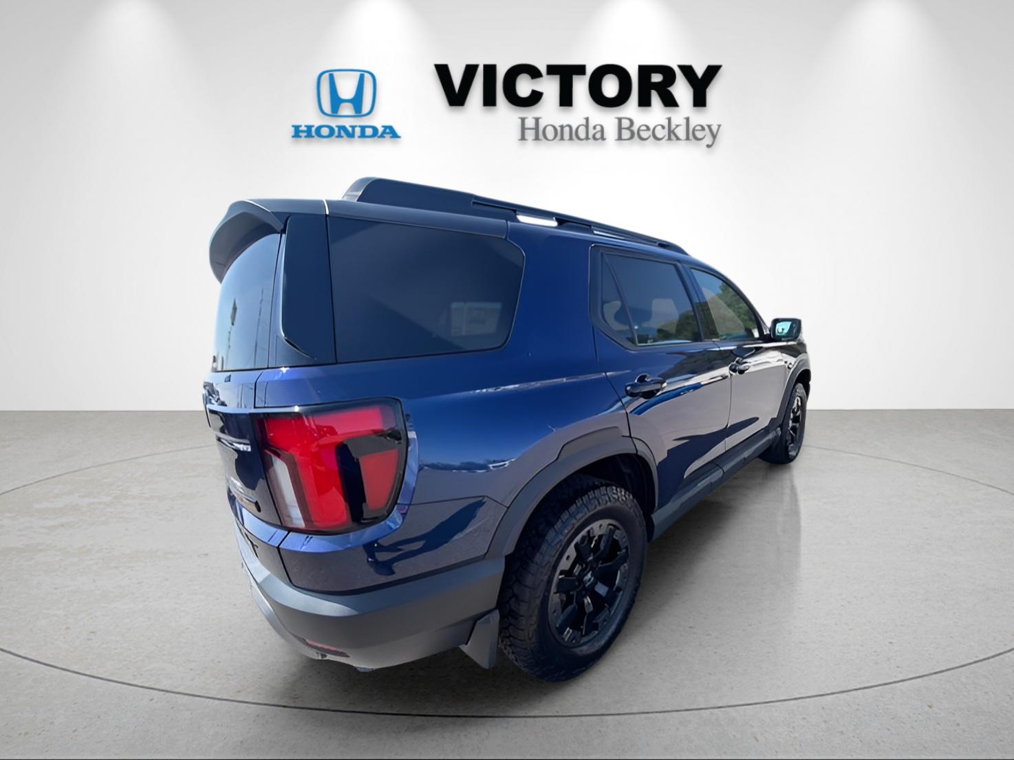 New 2026 Obsidian Blue Pearl Honda TrailSport Elite image 5