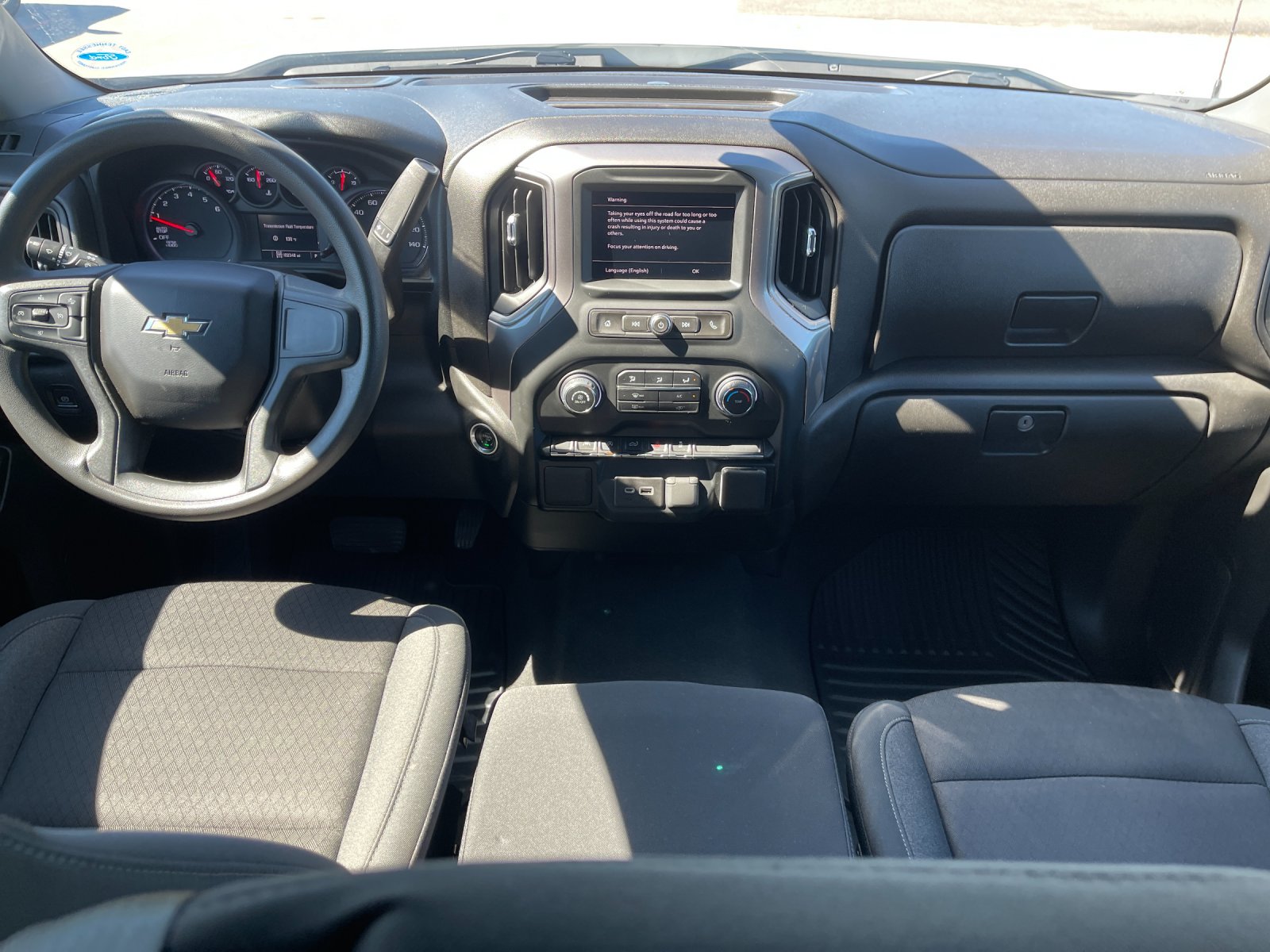 Used 2022 White Chevrolet Custom image 16