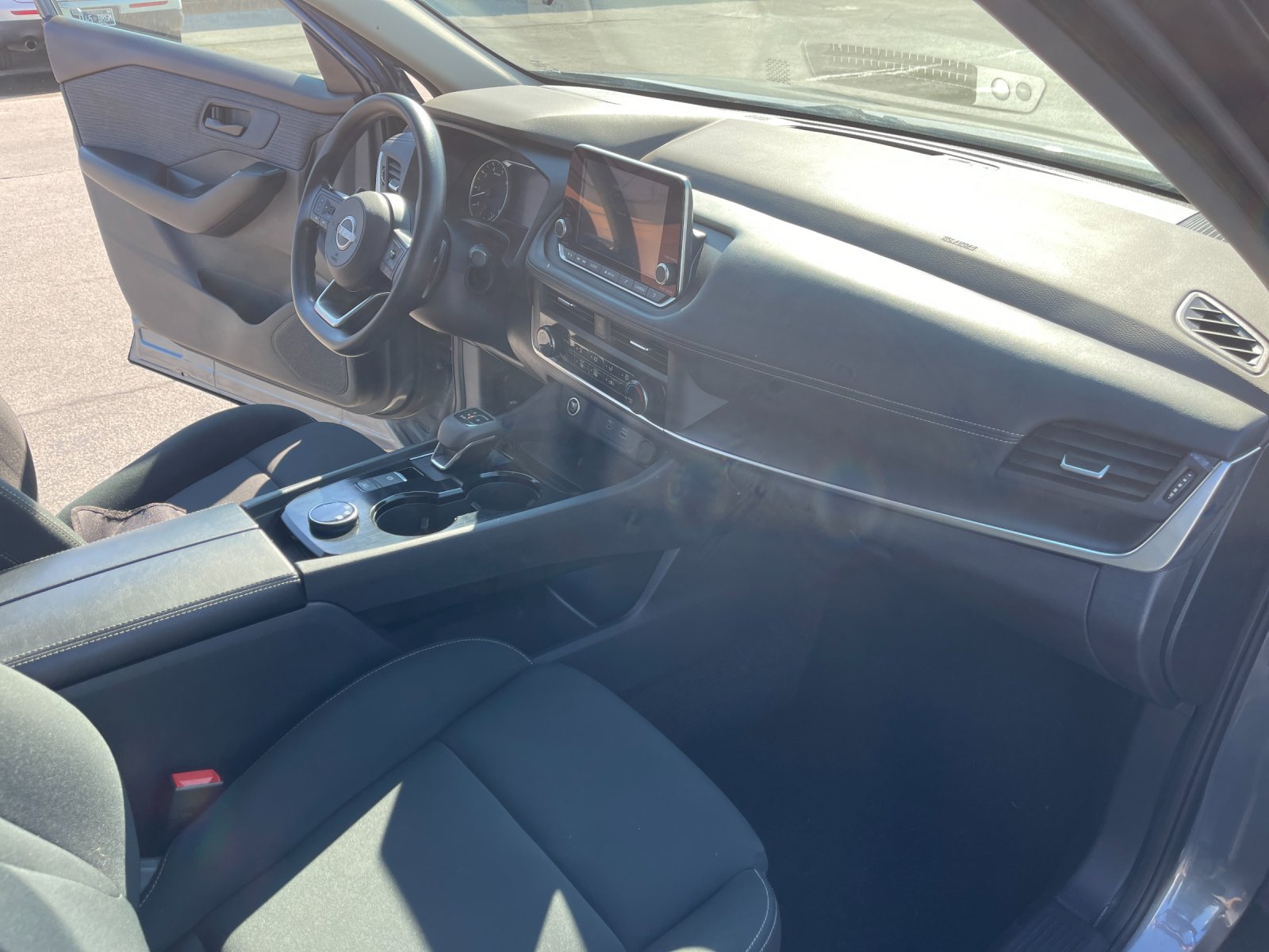 Used 2023 Gray Nissan S image 19