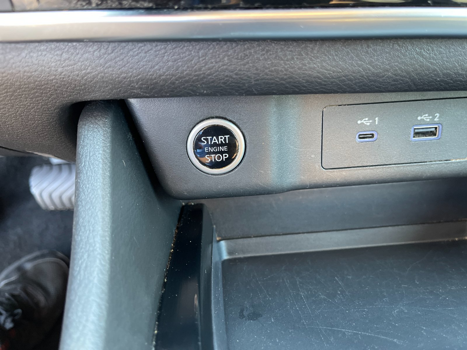 Used 2023 Gray Nissan S image 25