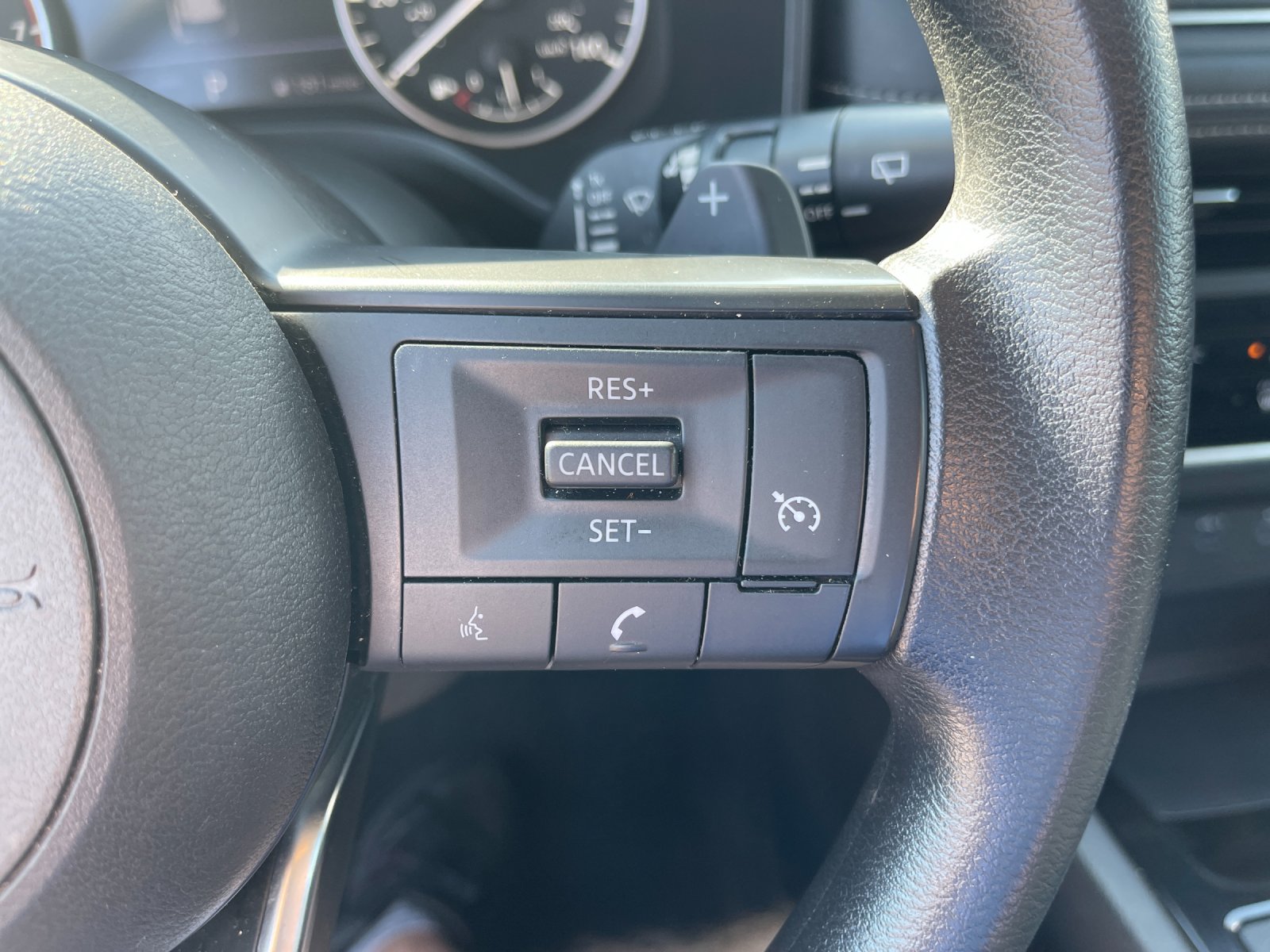 Used 2023 Gray Nissan S image 28