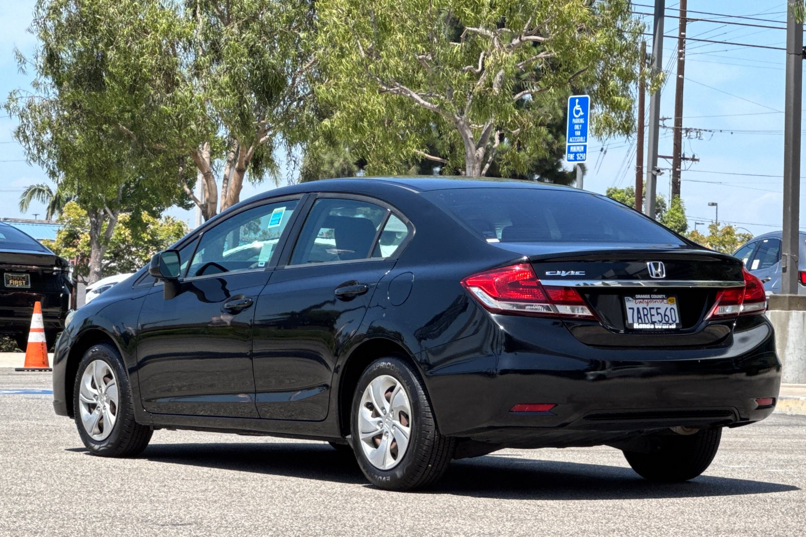Used 2013 Crystal Black Pearl Honda LX image 6