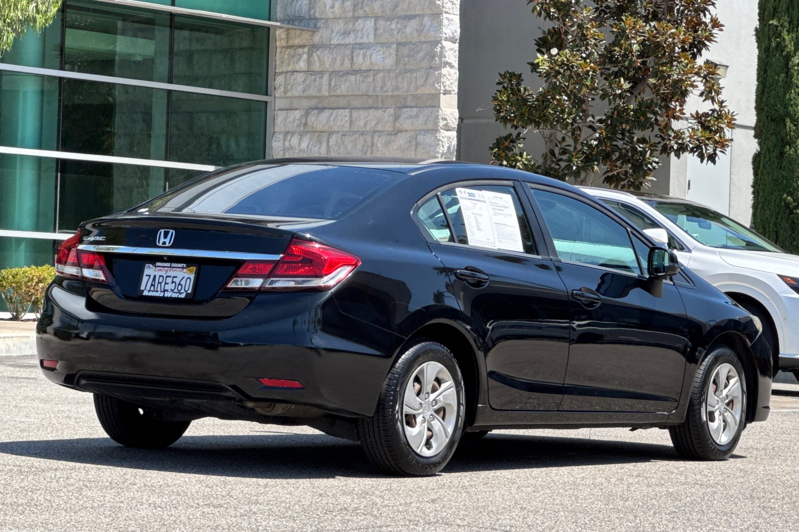 Used 2013 Crystal Black Pearl Honda LX image 4