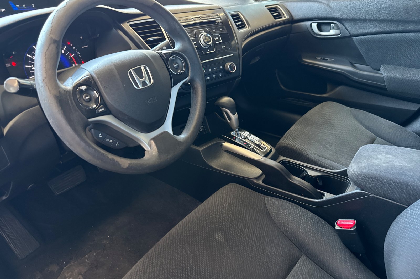 Used 2013 Crystal Black Pearl Honda LX image 10