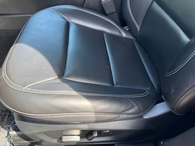 Used 2023 Gray Metallic Ford XLT image 18