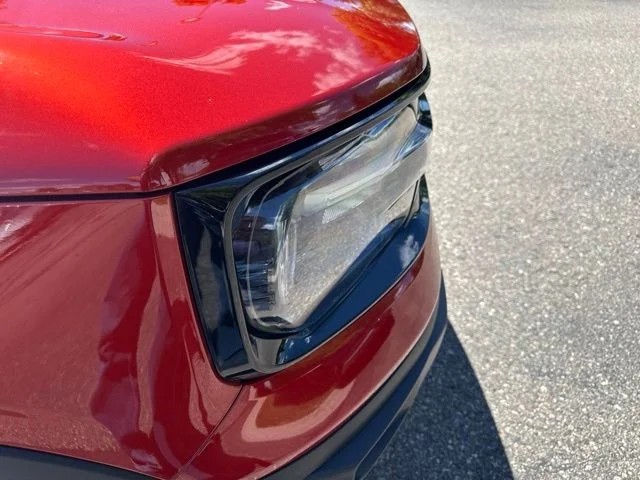 Used 2022 Chili Pepper Red Ford Outer Banks image 4