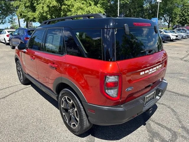 Used 2022 Chili Pepper Red Ford Outer Banks image 11