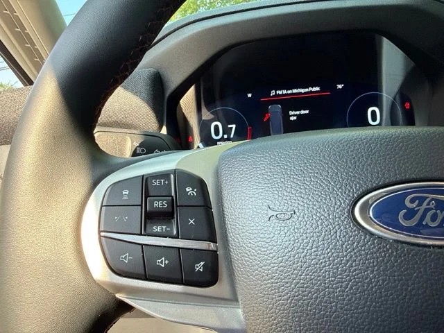 Used 2025 Vapor Blue Ford Active image 26