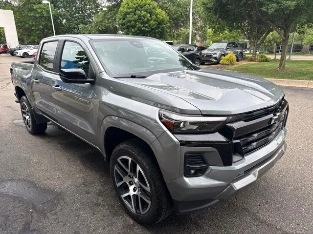 Used 2023 Sterling Gray Metallic Chevrolet Z71 image 6
