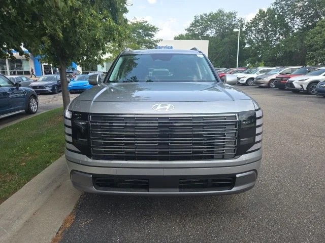 Used 2026 Silver Metallic Hyundai SEL Convenience image 12