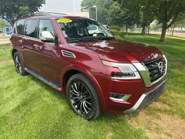 Used 2024 Red Pearl Nissan Platinum image 6