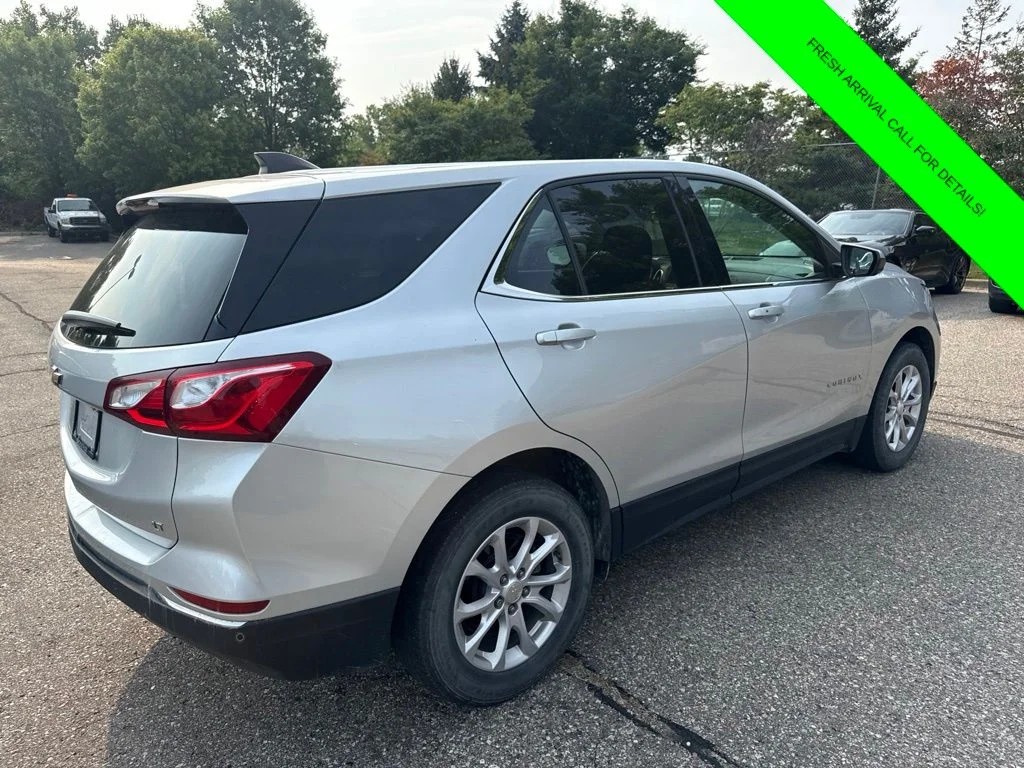 Used 2020 Silver Ice Metallic Chevrolet LT image 8