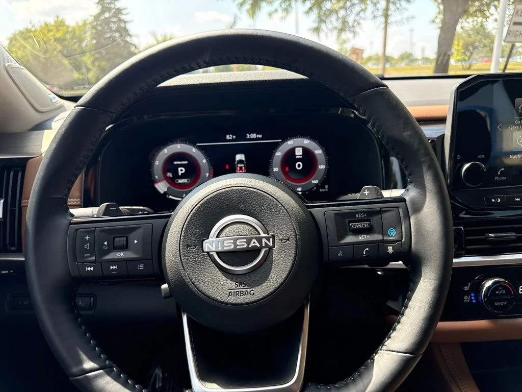 Used 2025 Boulder Gray Nissan Platinum image 24