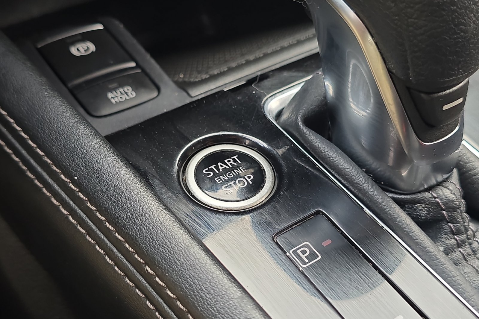Used 2023 Gray Nissan SV image 19