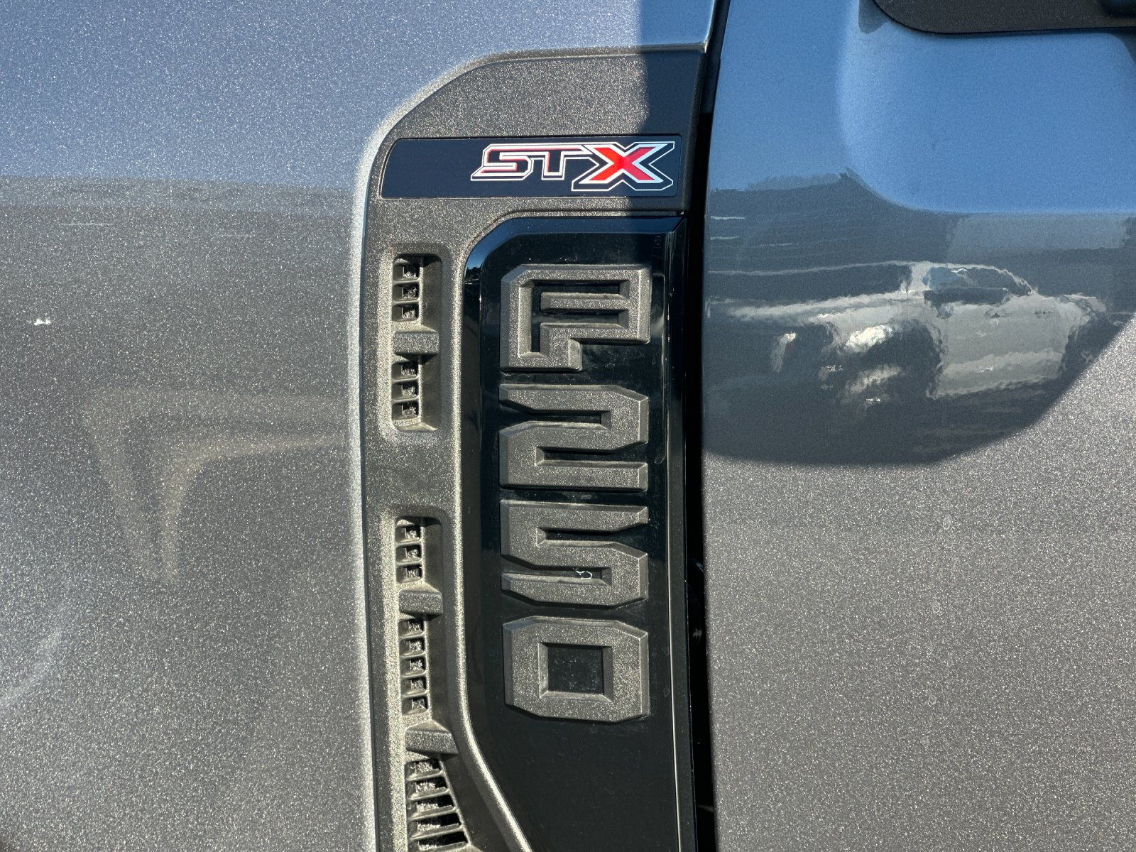 Used 2026 Gray Ford XL image 23