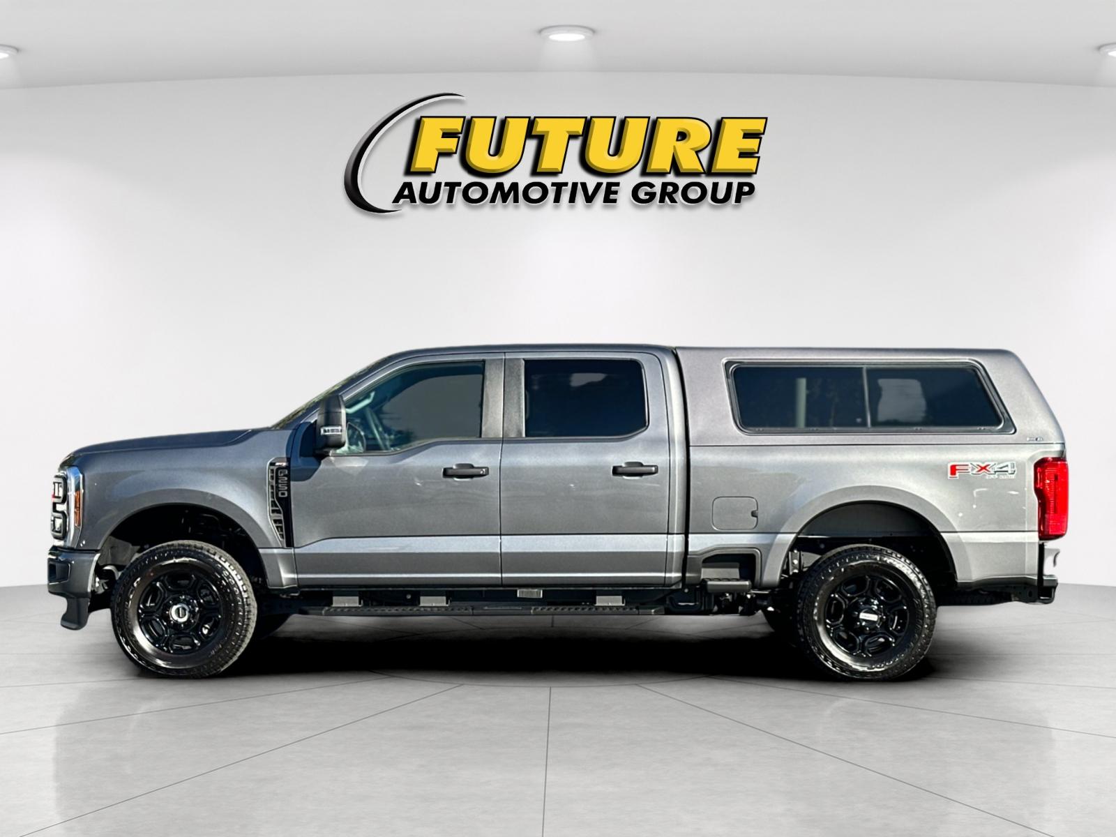 Used 2026 Gray Ford XL image 6