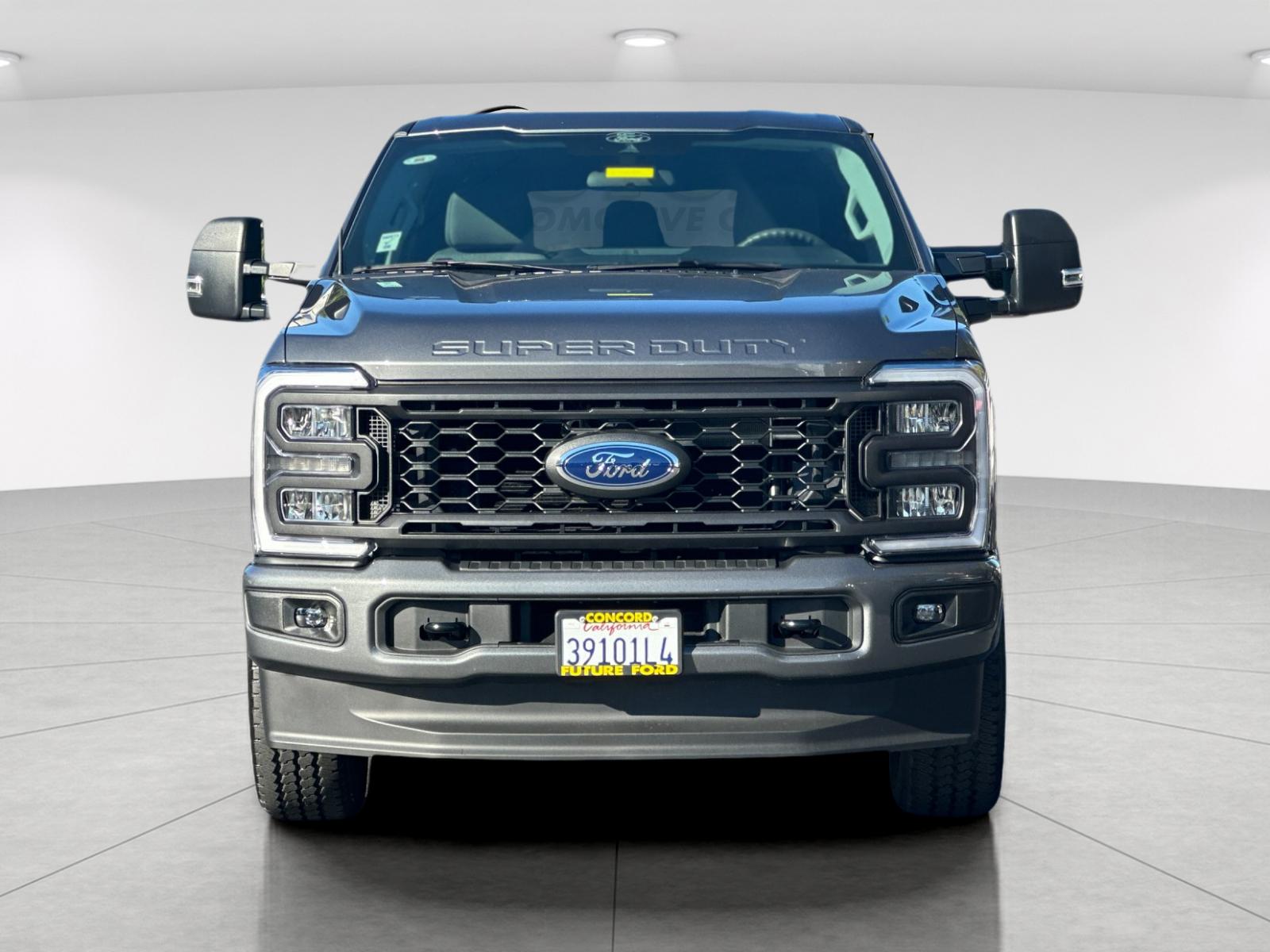 Used 2026 Gray Ford XL image 8