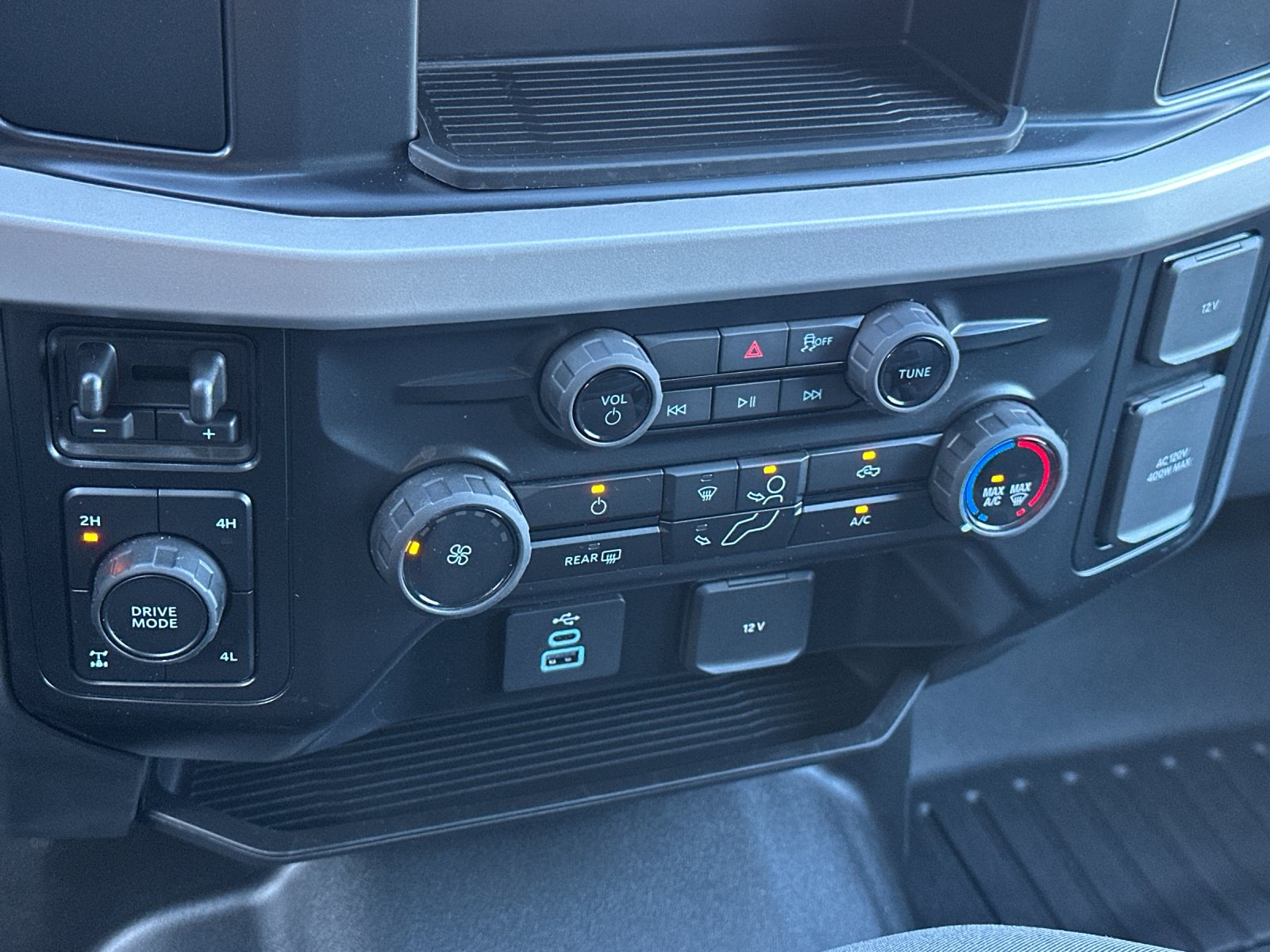 Used 2026 Gray Ford XL image 18