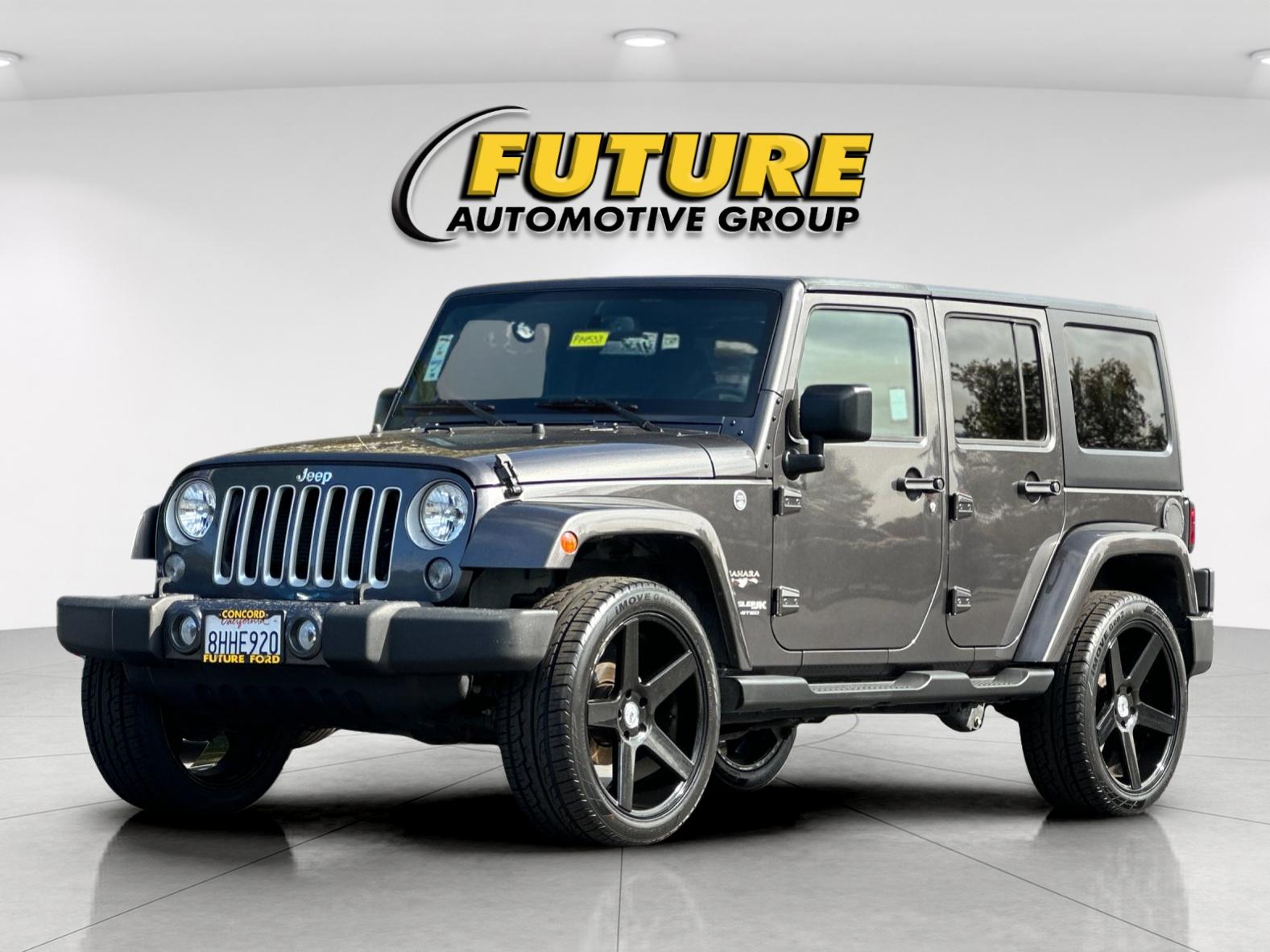 Used 2018 Gray Jeep Unlimited Sahara image 7