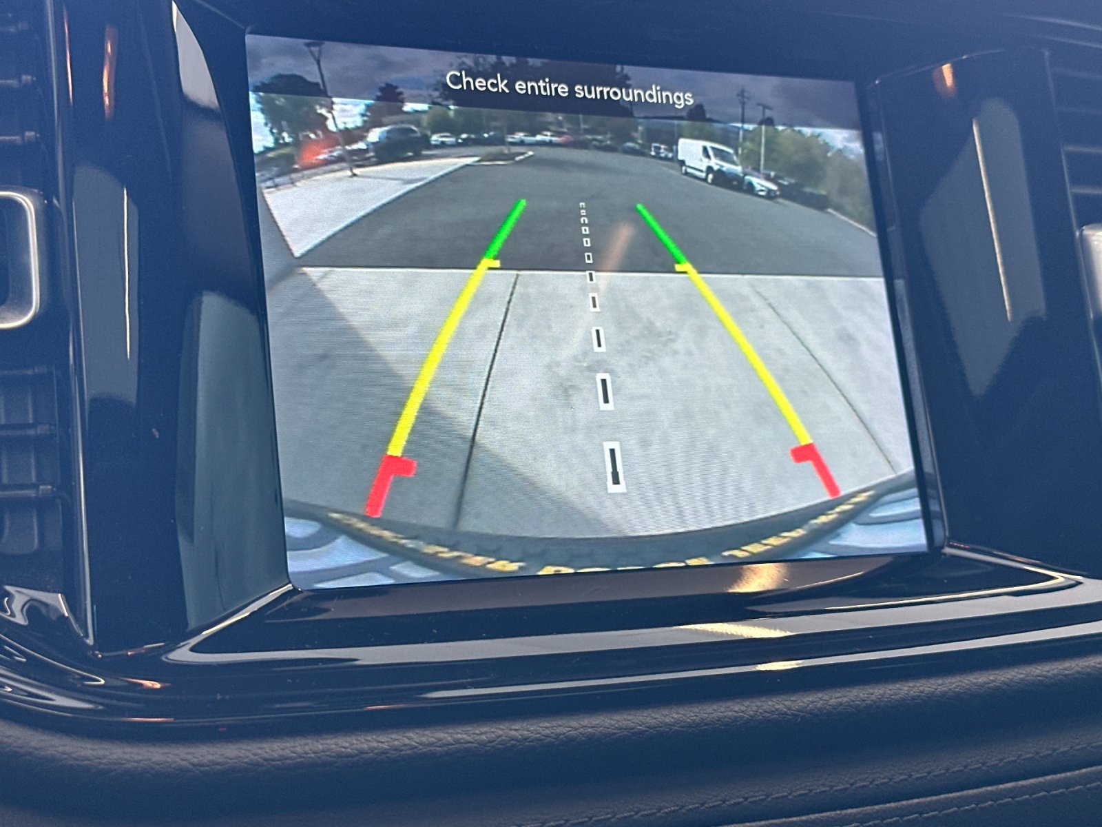 Used 2022 Black Dodge SXT image 19