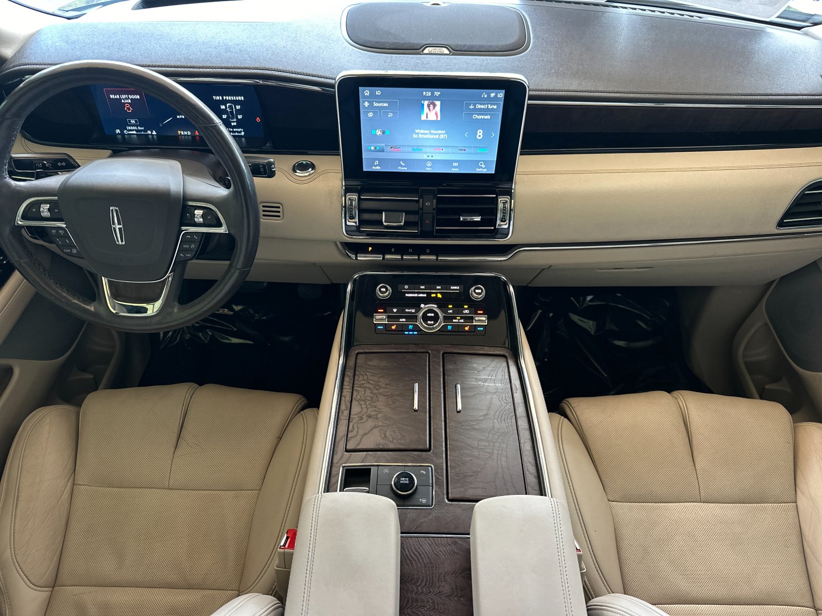 Used 2021 Blue Lincoln Reserve image 12