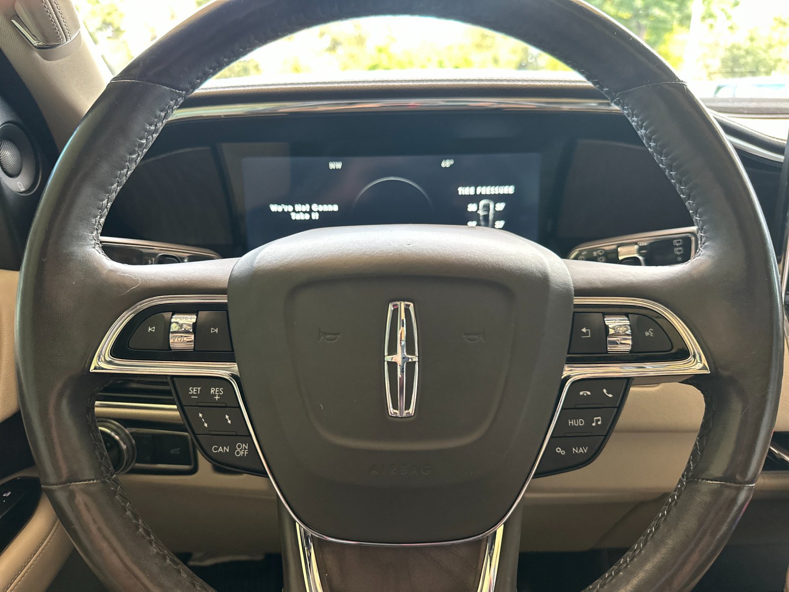 Used 2021 Blue Lincoln Reserve image 24