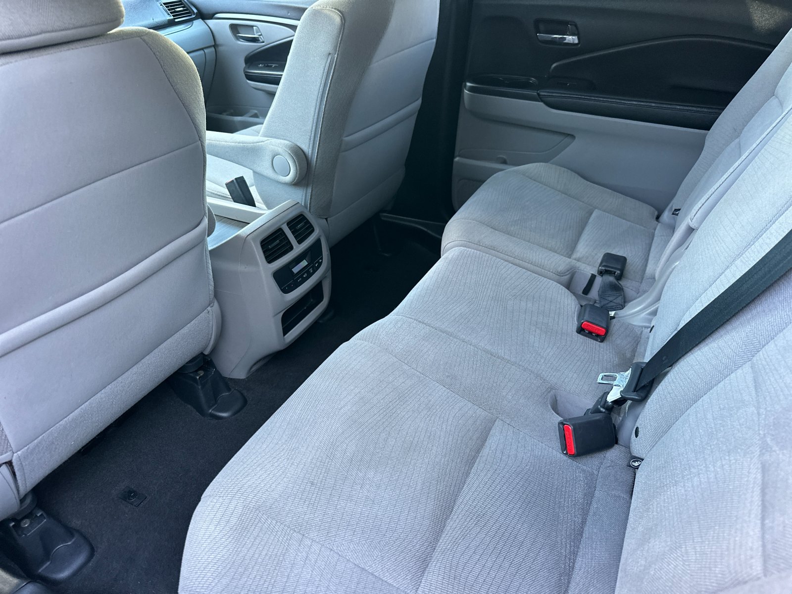 Used 2018 Blue Honda EX image 11