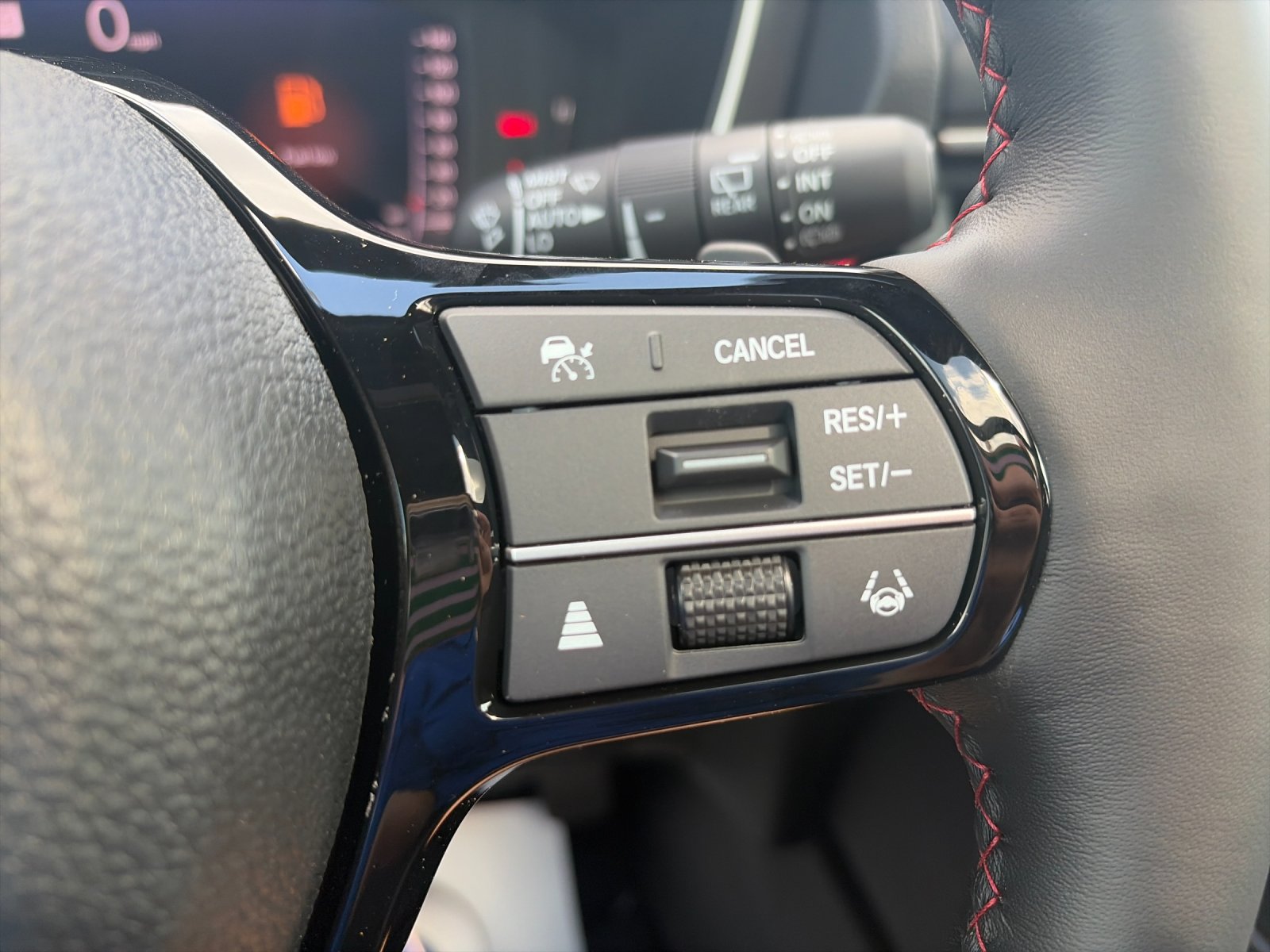 New 2026 Platinum White Pearl Honda AWD Black Edition image 31